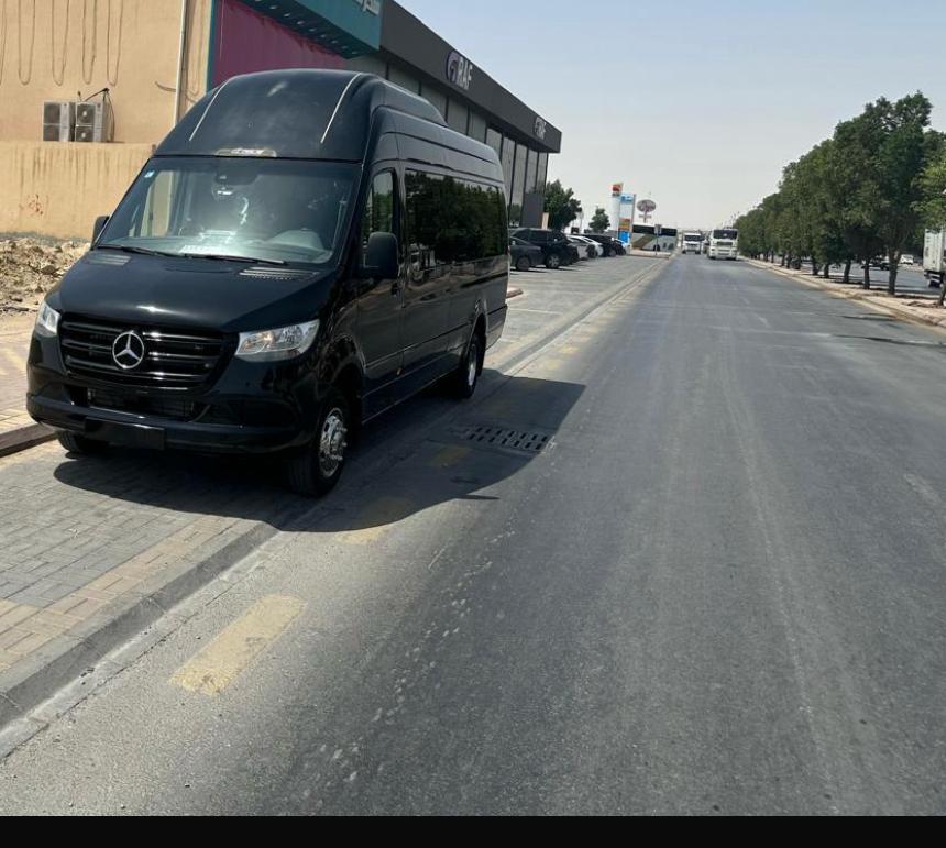 فان مرسيدس سبرنتر 15 مقعد